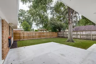 5933 Birdwood Rd, Houston, TX 77074 - Photo 24
