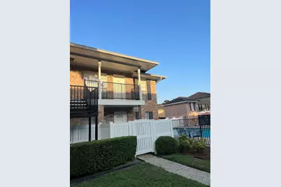 14333 Memorial Drive #31, Houston, TX 77079 - Photo 1