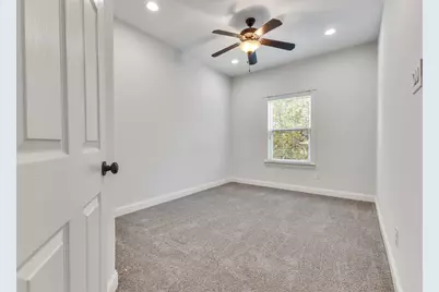 3911 Kennon Street #A, Houston, TX 77009 - Photo 8