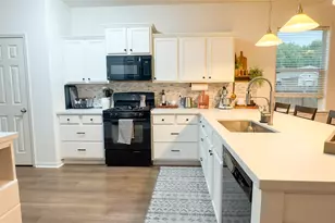 301 Pine Mist Ln, Conroe, TX 77304 - Photo 8