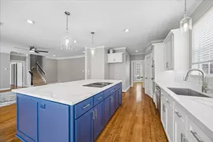 7915 Huddersfield Ct, Spring, TX 77379 - Photo 16