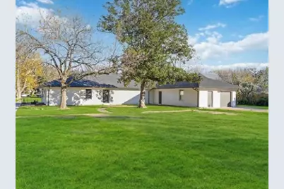711 W Sidnor Street, Alvin, TX 77511 - Photo 38