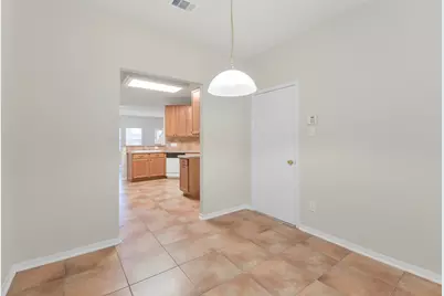 8706 Challis Park Court, Houston, TX 77040 - Photo 14