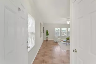 8706 Challis Park Ct, Houston, TX 77040 - Photo 4