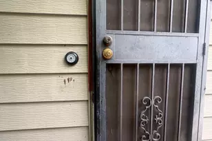 2404 Russell St, Houston, TX 77026 - Photo 16