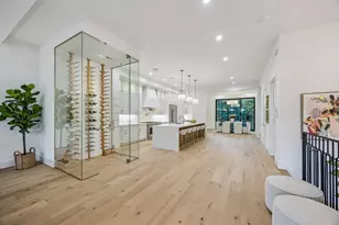 4026 Lanark Ln, Houston, TX 77025 - Photo 8