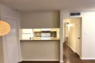 3025 Walnut Bend Ln, Houston, TX 77042 - Photo 6