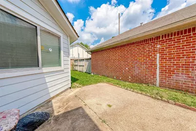 9310 Corner Oaks Ln, Houston, TX 77036 - Photo 34