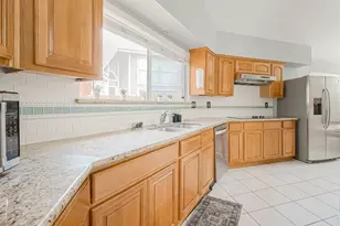 9310 Corner Oaks Ln, Houston, TX 77036 - Photo 16