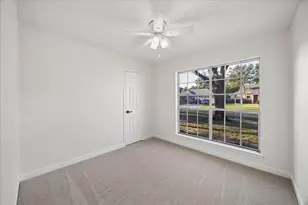 15643 Meadow Village Dr, Houston, TX 77095 - Photo 20