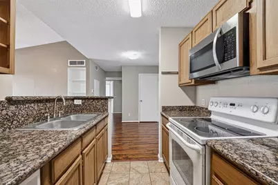 2121 Hepburn Street #1112, Houston, TX 77054 - Photo 8