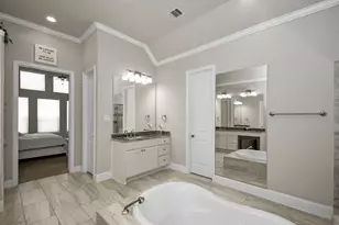 13806 Laurel Colony Trl, Houston, TX 77059 - Photo 18