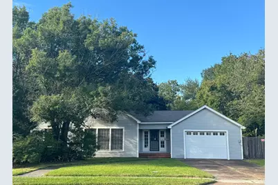 1108 W Park Avenue, Orange, TX 77630 - Photo 1