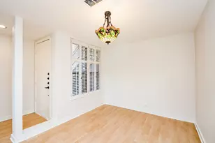 2829 Timmons Ln, Houston, TX 77027 - Photo 4