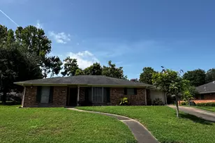 809 Atlow Dr, Brenham, TX 77833 - Photo 24