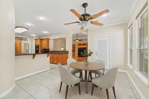 21927 Kimberlys Point, New Caney, TX 77357 - Photo 18