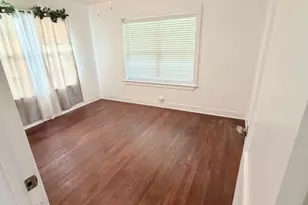 428 10th Ave N, Texas City, TX 77590 - Photo 4