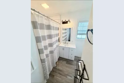 428 10th Avenue North, Texas City, TX 77590 - Photo 6