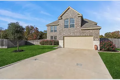 1700 Twin Oaks Circle, Brenham, TX 77833 - Photo 1