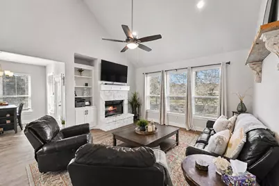 1700 Twin Oaks Circle, Brenham, TX 77833 - Photo 6