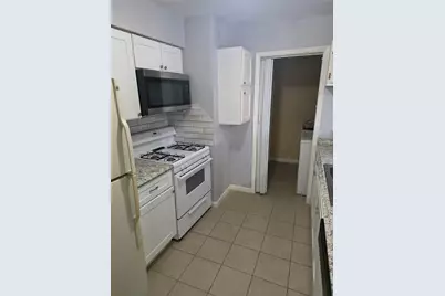 12407 Sungate Lane, Houston, TX 77071 - Photo 6