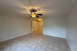 2250 Bering Dr, Houston, TX 77057 - Photo 4