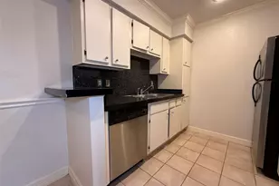 2250 Bering Dr, Houston, TX 77057 - Photo 6