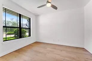 15 Honeycomb Rdg Pl, The Woodlands, TX 77380 - Photo 6