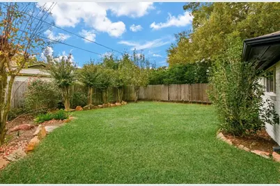 10603 Riverview Drive, Houston, TX 77042 - Photo 48