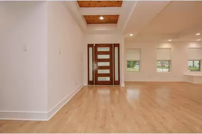 10603 Riverview Drive, Houston, TX 77042 - Photo 4