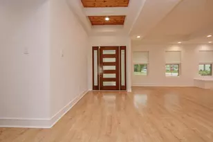 10603 Riverview Dr, Houston, TX 77042 - Photo 4