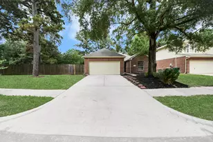 5327 Rivergate Dr, Spring, TX 77373 - Photo 2