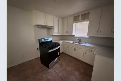 290 Clemmons Street, Beaumont, TX 77707 - Photo 6