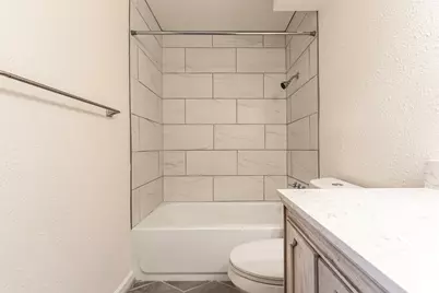 713 S 7th Street, La Porte, TX 77571 - Photo 22