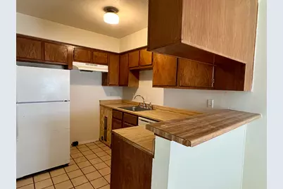 707 Ruth Ct, Unit A, Navasota, TX 77868 - Photo 2