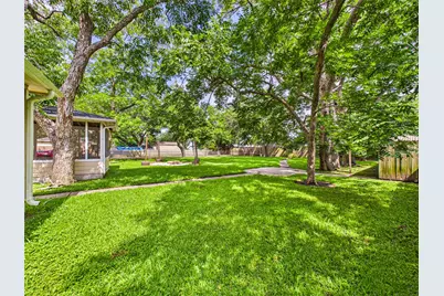 1922 Abilene, League City, TX 77573 - Photo 16