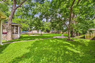 1922 Abilene, League City, TX 77573 - Photo 16