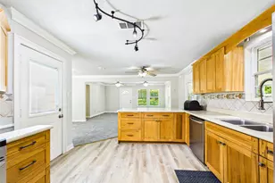 1922 Abilene, League City, TX 77573 - Photo 20