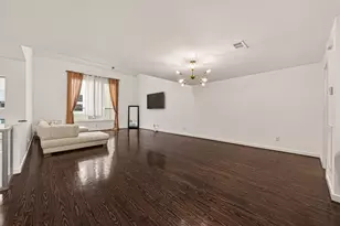 417 Meadow St, Houston, TX 77020 - Photo 2