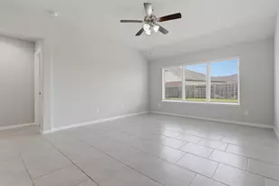 18326 Pin Oak Lake Dr, Richmond, TX 77407 - Photo 10