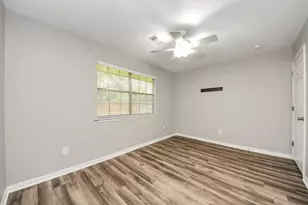 2804 Shady Creek Dr, Pearland, TX 77581 - Photo 34