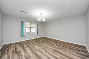 2804 Shady Creek Dr, Pearland, TX 77581 - Photo 10