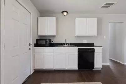 7217 Parker Road, Houston, TX 77016 - Photo 4