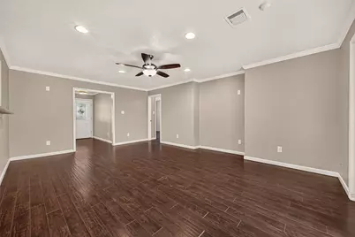 5511 Lymbar Drive, Houston, TX 77096 - Photo 12