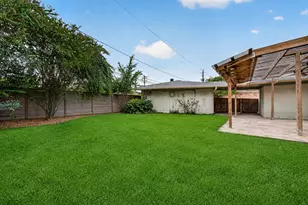 5511 Lymbar Dr, Houston, TX 77096 - Photo 40