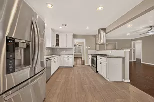 5511 Lymbar Dr, Houston, TX 77096 - Photo 6