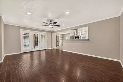 5511 Lymbar Drive, Houston, TX 77096 - Photo 10