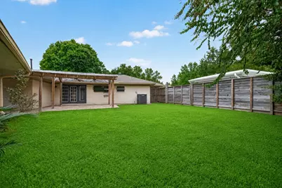 5511 Lymbar Drive, Houston, TX 77096 - Photo 42