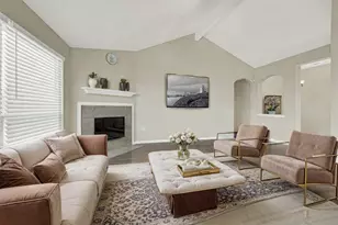 8123 Solara Bend, Houston, TX 77083 - Photo 10