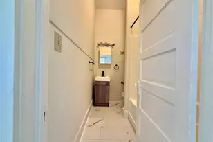 1427 Church St, Galveston, TX 77550 - Photo 14